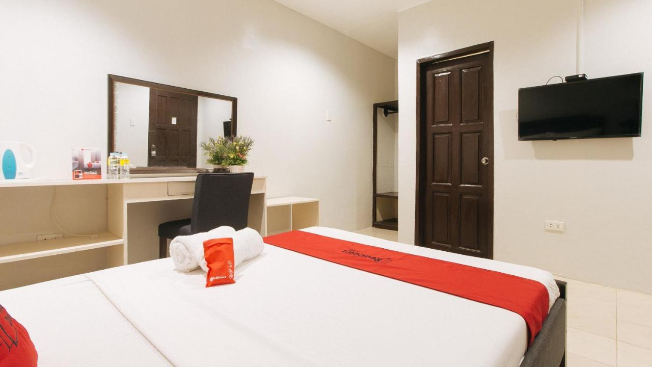 Reddoorz Premium @ Ouan'S The Farm Resort Lucena Eksteriør billede